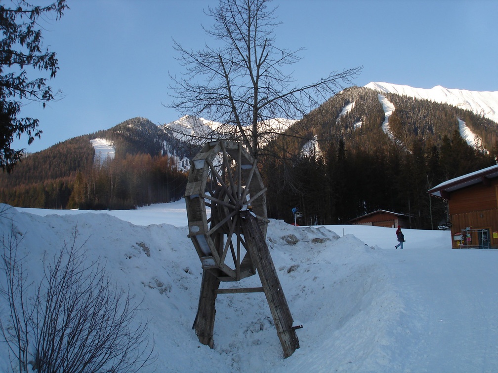 2006-03-12 - Fernie Ski Trip - _3_.jpg